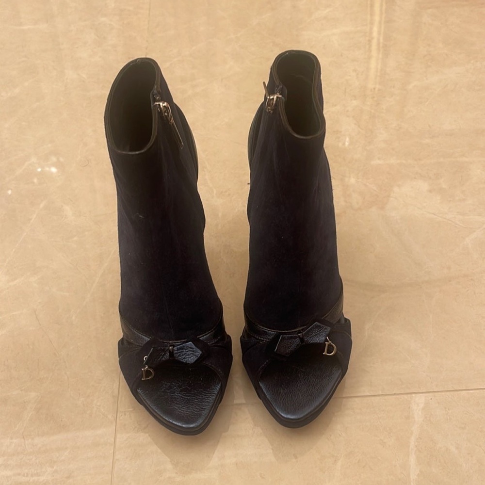 NAVY CHRISTIAN DIOR BOOTY HEELS